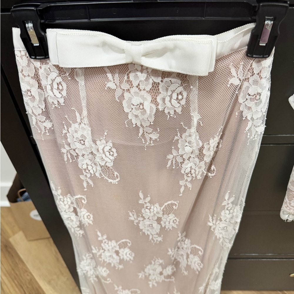 Sherri Hill Blush Pink Lace Two-Piece Set - Picture 5 of 6